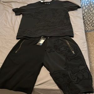 Cookies shorts. Size Large. Brand new, never worn, tag still on clothing.